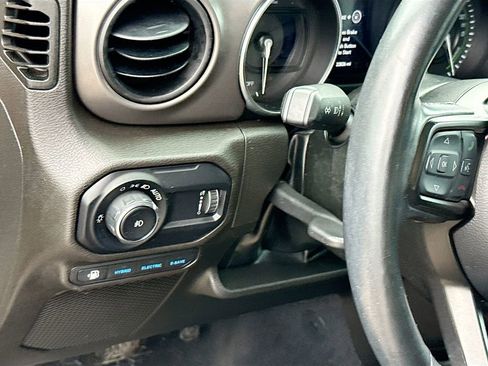 Used 2023 Jeep Wrangler Unlimited w/ Cold Weather Group AWD/4WD image 11