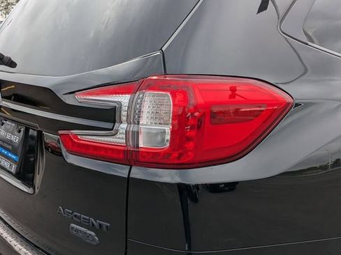 Used 2023 Subaru Ascent Onyx Edition AWD/4WD image 12