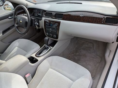 Used 2016 Chevrolet Impala Limited LS FWD image 33