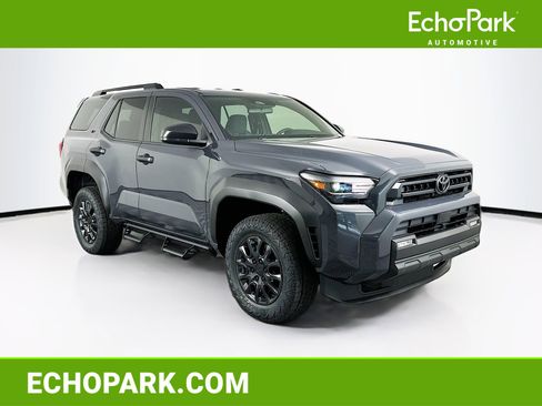 Used 2026 Toyota 4Runner SR5 RWD image 1
