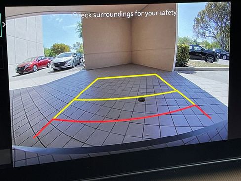 Used 2025 Kia K4 LXS image 22