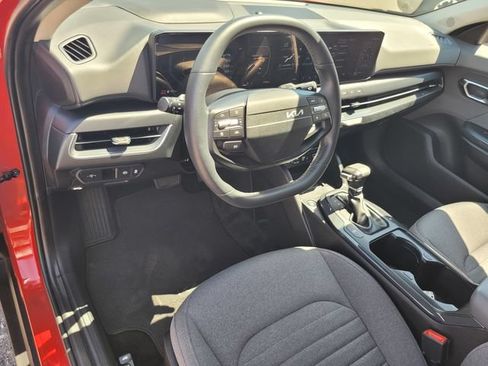 Used 2025 Kia K4 EX FWD image 9
