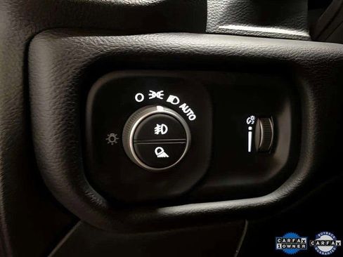 Used 2024 RAM 2500 Big Horn w/ Bed Utility Group image 30