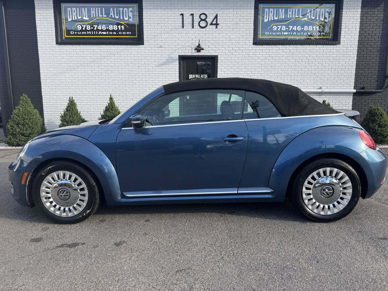 Used 2016 Volkswagen Beetle 1.8T S FWD image 3