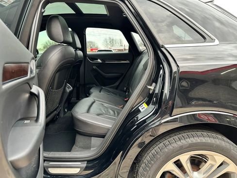 Used 2015 Audi Q3 2.0T Prestige w/ Prestige Package AWD/4WD image 16