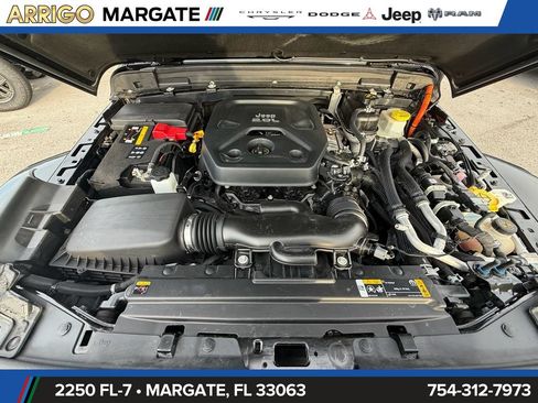 Used 2021 Jeep Wrangler Unlimited Sahara w/ Safety Group AWD/4WD image 22
