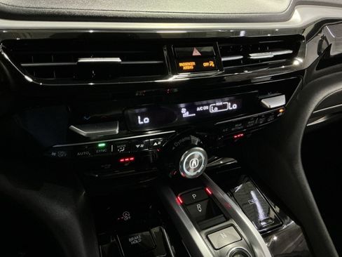 Used 2023 Acura MDX SH-AWD w/ Technology Package image 22