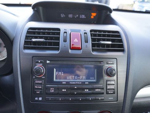 Used 2012 Subaru Impreza 2.0i Premium image 14