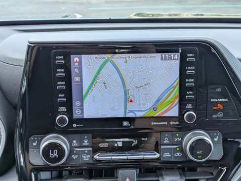 Certified 2021 Toyota Highlander XSE image 14