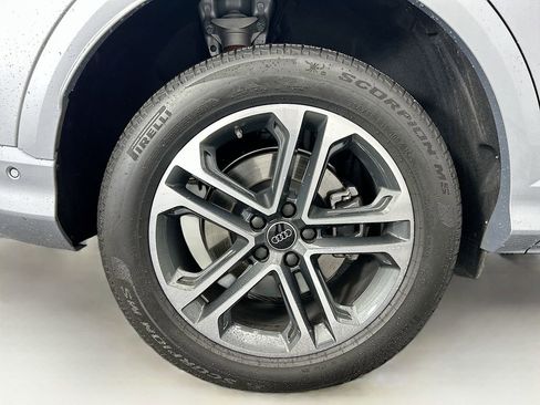 Used 2025 Audi Q5 Premium Plus w/ Premium Plus image 32
