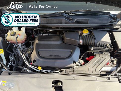 Used 2022 Chrysler Pacifica Touring-L FWD image 33