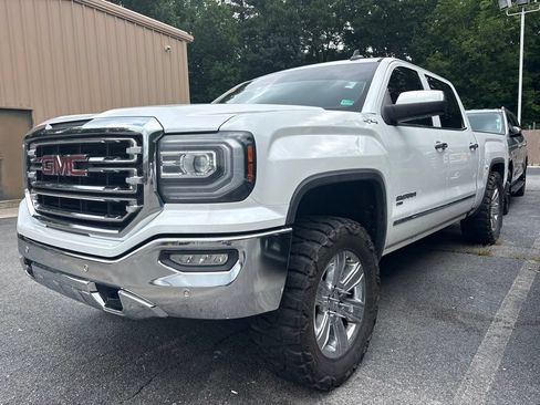 Used 2018 GMC Sierra 1500 SLT AWD/4WD image 3