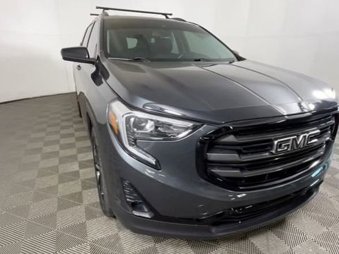 Used 2021 GMC Terrain SLT w/ Elevation Edition AWD/4WD image 13