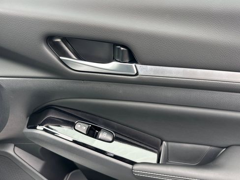 New 2025 Nissan Altima 2.5 SL image 20