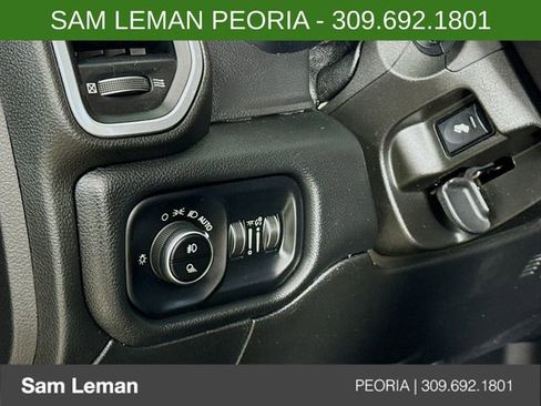 Used 2019 RAM 3500 Big Horn w/ Black Appearance Package image 10