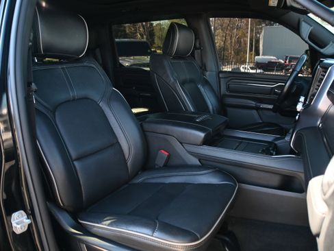 Used 2020 RAM 1500 Limited w/ Black Appearance Package image 18