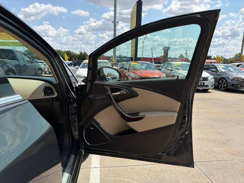 Used 2015 Buick Verano Leather FWD image 22