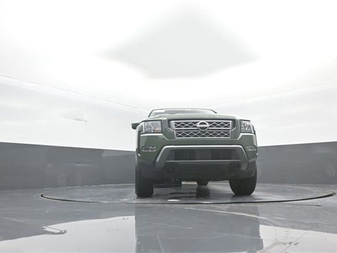 Used 2022 Nissan Frontier SV image 29