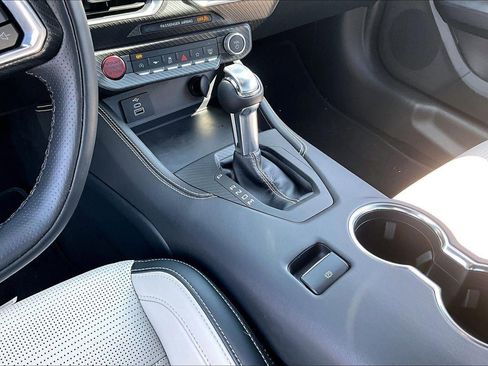 Used 2025 Ford Mustang GT Premium RWD image 16