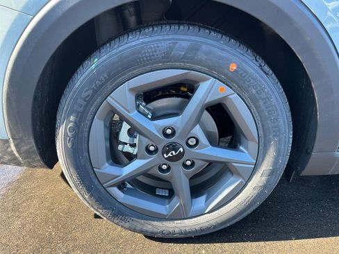 New 2026 Kia K4 LXS image 12