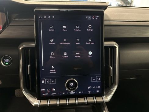 Used 2025 GMC Acadia Elevation image 26