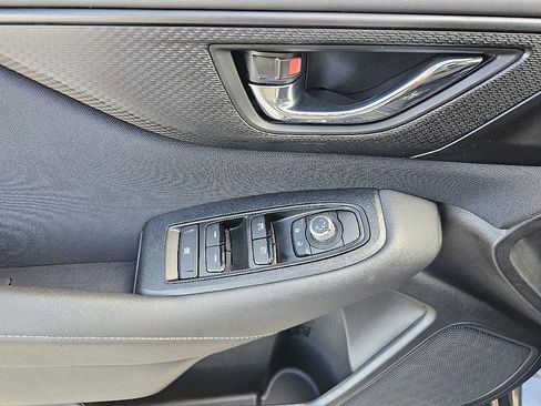 Certified 2025 Subaru Outback Premium image 26