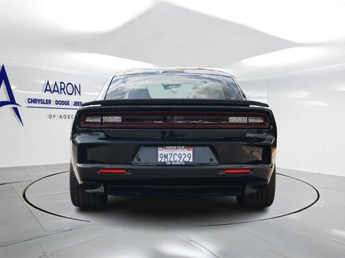 Used 2024 Dodge Charger Daytona Scat Pack w/ Plus Group AWD/4WD image 3