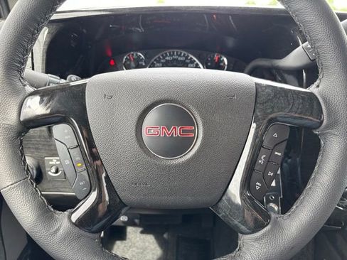 New 2026 GMC Savana 2500 Extended w/ Driver Convenience Package RWD image 31