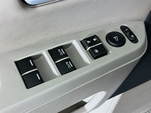 Used 2013 Honda Pilot Touring image 15