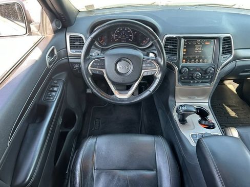 Used 2015 Jeep Grand Cherokee Limited w/ Trailer Tow Group IV AWD/4WD image 28