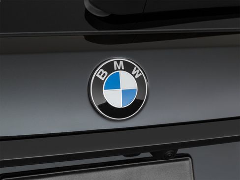 Used 2022 BMW X7 M50i w/ Dynamic Handling Package AWD/4WD image 70