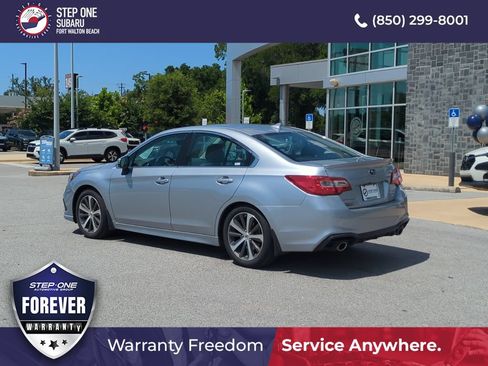 Used 2018 Subaru Legacy 3.6R Limited AWD/4WD image 5