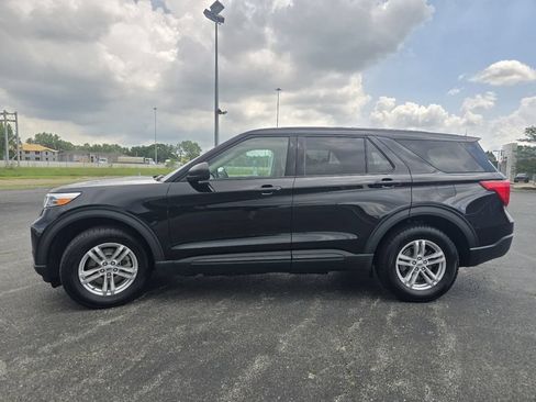Used 2023 Ford Explorer 4WD image 11