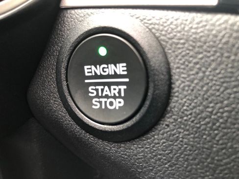 Used 2022 Ford Escape SE w/ SE Sport Appearance Package AWD/4WD image 32