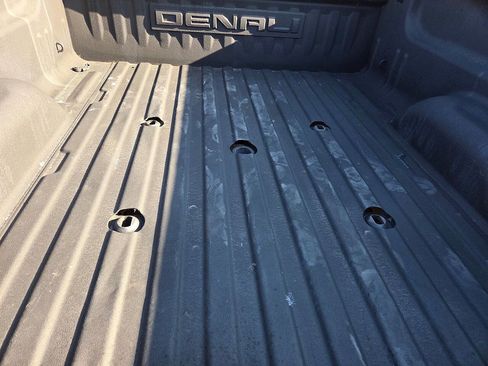 Used 2019 GMC Sierra 2500 Denali image 10