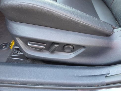 Used 2025 Toyota Camry XSE image 16