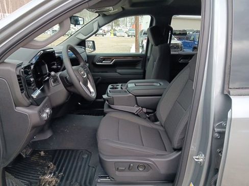 New 2026 GMC Sierra 1500 Elevation image 6