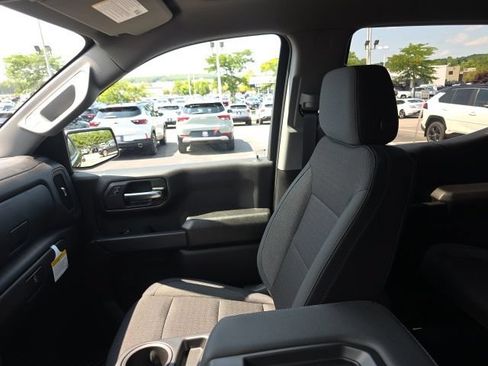 New 2026 Chevrolet Silverado 1500 Custom w/ Turbomax Blackout Package AWD/4WD image 25
