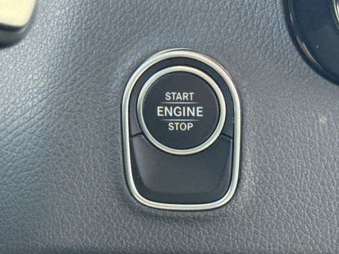 Used 2023 Mercedes-Benz Sprinter 2500 image 23