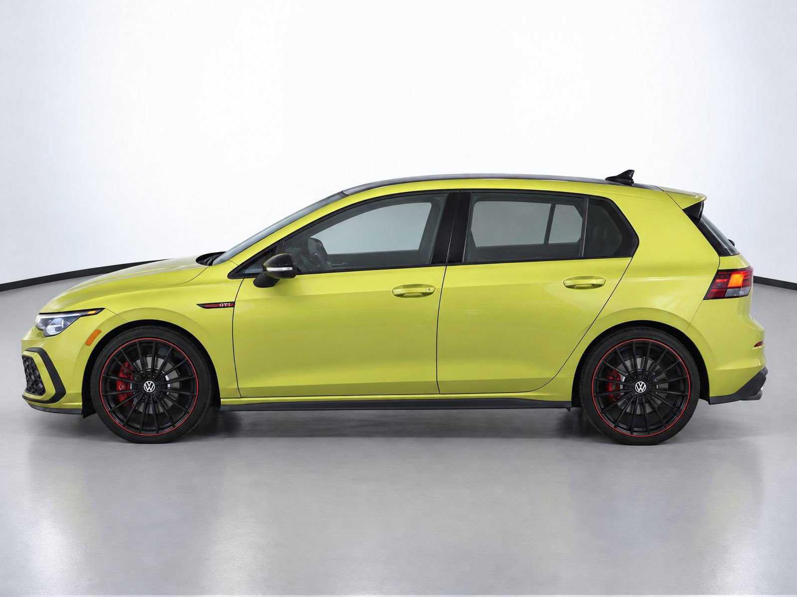 Used 2023 Volkswagen GTI 40th Anniversary Edition FWD image 6