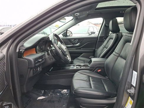 Certified 2022 Lincoln Corsair Reserve w/ Equipment Group 201A image 13