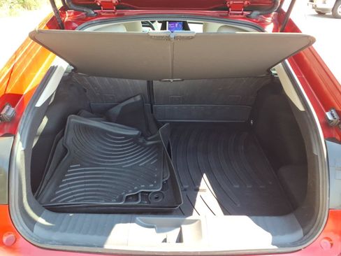 Used 2023 Toyota Prius XLE FWD image 29
