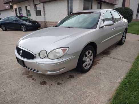 Used 2007 Buick LaCrosse CX FWD image 2