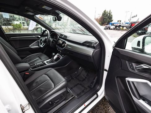 Used 2023 Audi Q3 2.0T Premium image 33