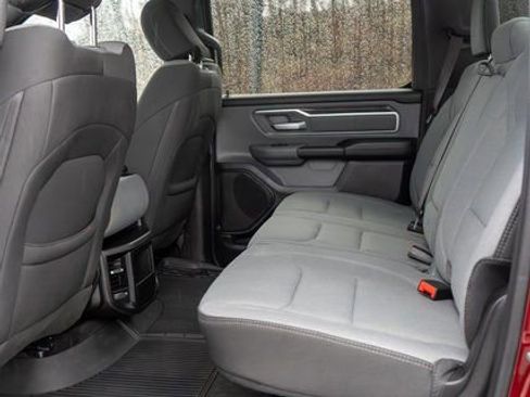 Used 2022 RAM 1500 Big Horn AWD/4WD image 11