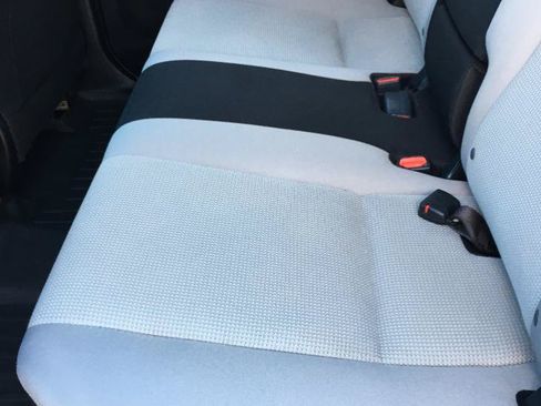 Used 2016 Toyota RAV4 XLE AWD/4WD image 13