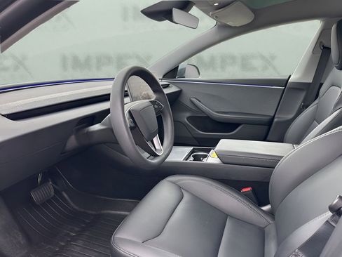 Used 2025 Tesla Model 3 Long Range image 9