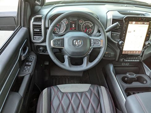New 2025 RAM 2500 Big Horn AWD/4WD image 30