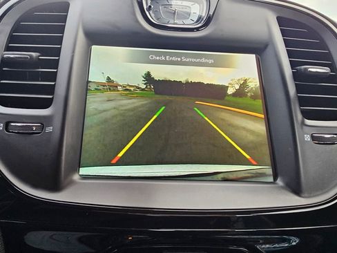 Used 2023 Chrysler 300 S image 35