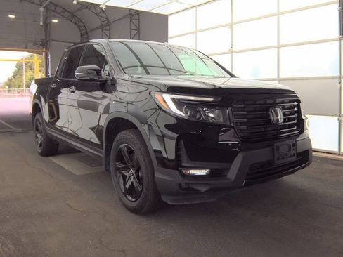 Used 2023 Honda Ridgeline Black Edition image 3